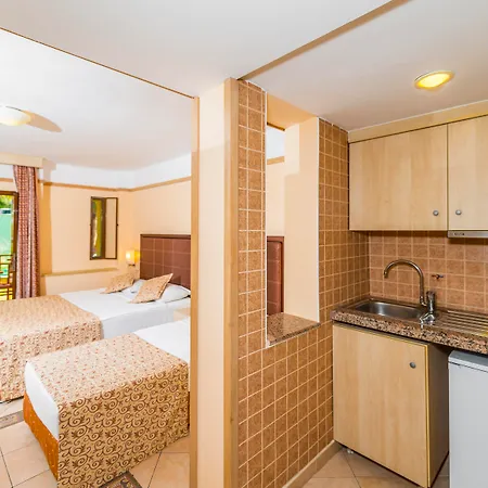 Vonresort Golden & Aqua 4*